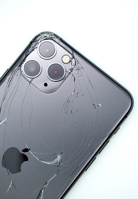 02_Reparación de iphone modelo roto en reparación